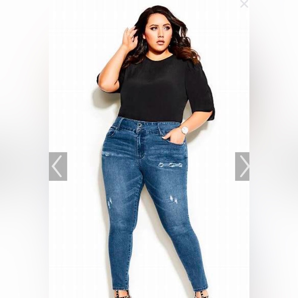 NWT City Chic Size 18 Asha Baby Rip Jean - Picture 2 of 7